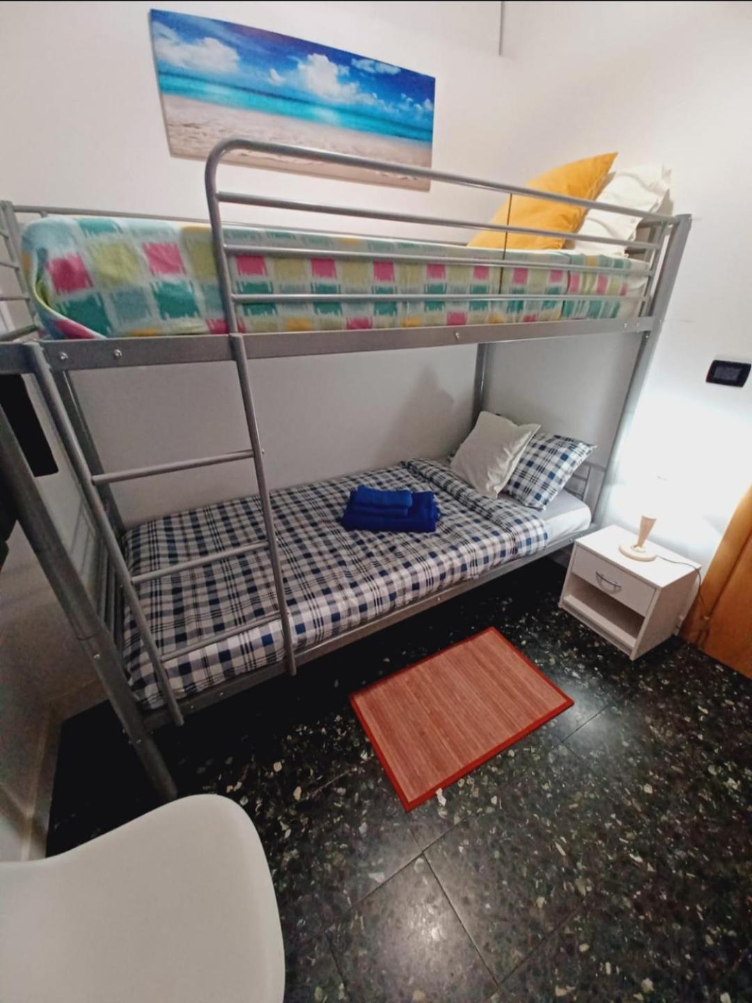 Appartamento Confortevole Genua Exterior foto